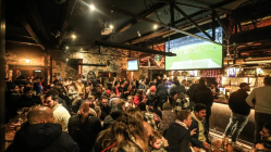 Où regarder les matchs de la Coupe du Monde 2026 à Lyon ? Nos 5 spots à tester absolument Où regarder les matchs de la Coupe du Monde 2026 à Lyon ? Nos 5 spots à tester absolument