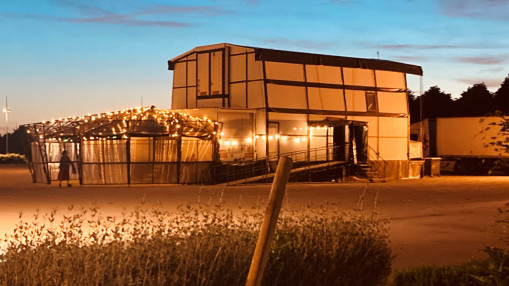 L'Opéra de Lyon sur les routes de la région avec son camion : "On peut déjà dire que ce sera un véritable succès"