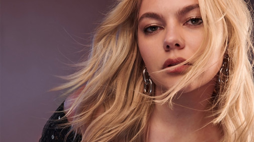 Louane à la Halle Tony-Garnier : un renouveau assumé avec Solo