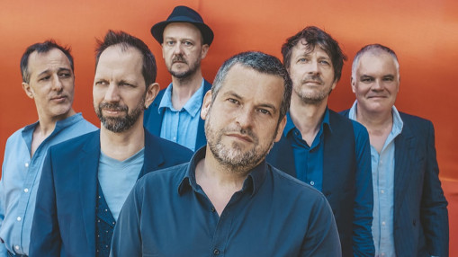 Debout sur le Zinc &agrave; La Rayonne : trente ans de m&eacute;moire vive