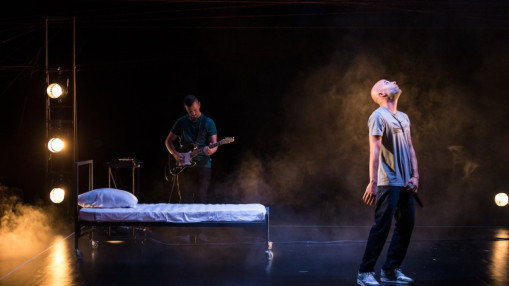 Ne plus se taire : L'Endormi r&eacute;veille au TNG