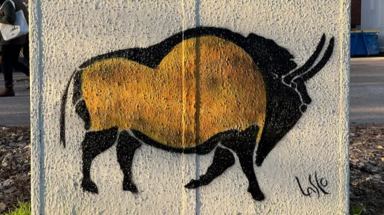 L'œuvre du mois : le "Bison" de Lasco, près du Musée d'Art contemporain