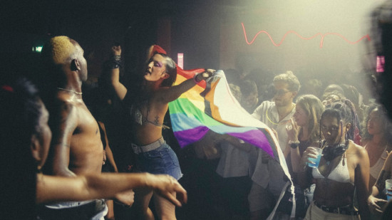 Comedy club, rencontres, conf&eacute;rence&hellip; Le festival Int&eacute;rieur Queer d&eacute;voile une partie de sa programmation !