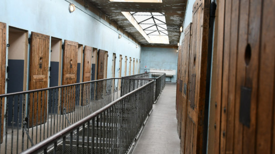 Du cachot au mémorial : la prison de Montluc, témoin du passé lyonnais Du cachot au mémorial : la prison de Montluc, témoin du passé lyonnais